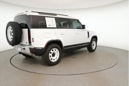 2023 Land Rover Defender 110 Standard
