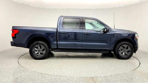2022 Ford F-150 Lightning LARIAT