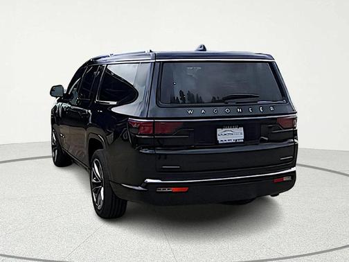 2023 Jeep Wagoneer L Series III 4x4