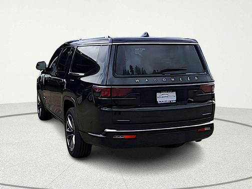 2023 Jeep Wagoneer L Series III 4x4