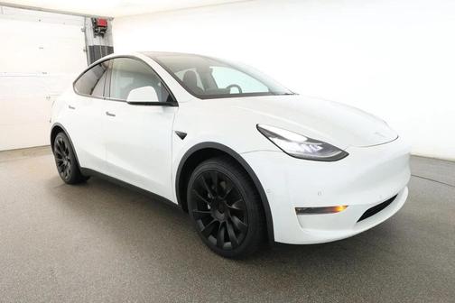 2022 Tesla Model Y Long Range Dual Motor All-Wheel Drive