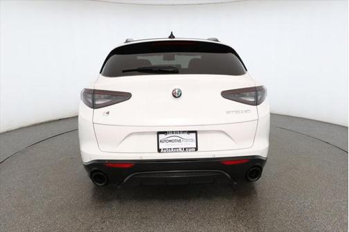 2024 Alfa Romeo Stelvio Veloce AWD