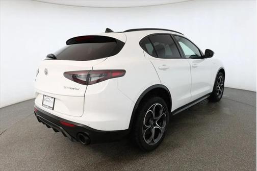 2024 Alfa Romeo Stelvio Veloce AWD