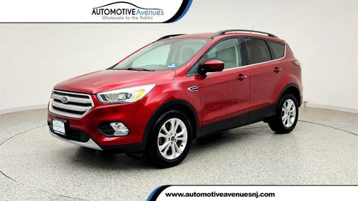 RUBY RED METALLIC TINTED CC 2017 Ford Escape SE