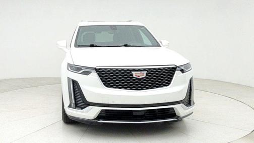 2022 Cadillac XT6 Premium Luxury FWD