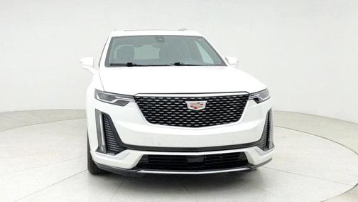 2022 Cadillac XT6 Premium Luxury FWD