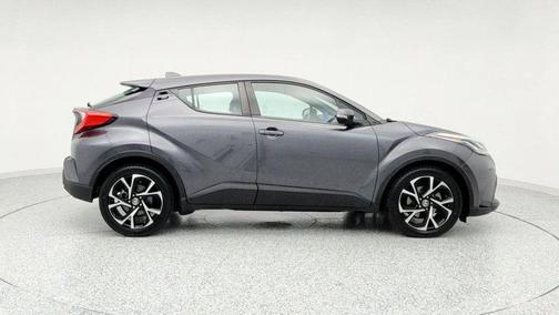 2021 Toyota C-HR XLE
