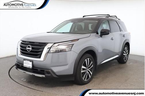 2024 Nissan Pathfinder Platinum 4WD