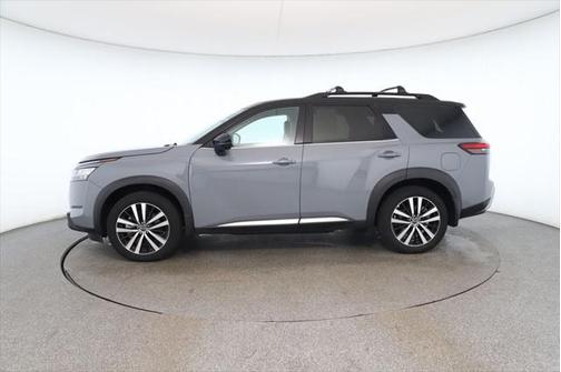 2024 Nissan Pathfinder Platinum 4WD