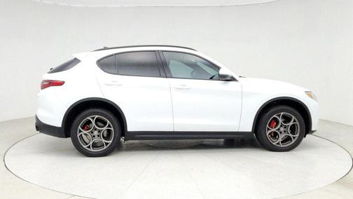 2022 Alfa Romeo Stelvio Sprint