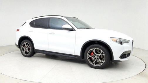 2022 Alfa Romeo Stelvio Sprint