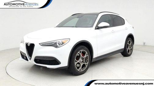 2022 Alfa Romeo Stelvio Sprint