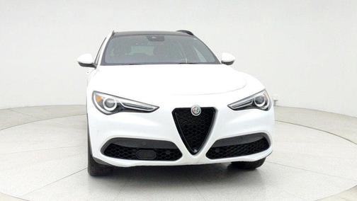 2022 Alfa Romeo Stelvio Sprint