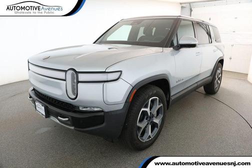 2023 Rivian R1S Adventure Dual-Motor Large Pack