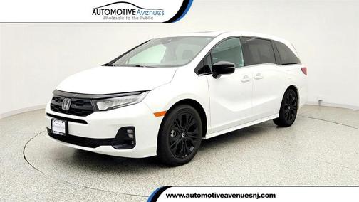 Platinum White Pearl 2025 Honda Odyssey Sport-L