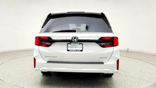 Platinum White Pearl 2025 Honda Odyssey Sport-L