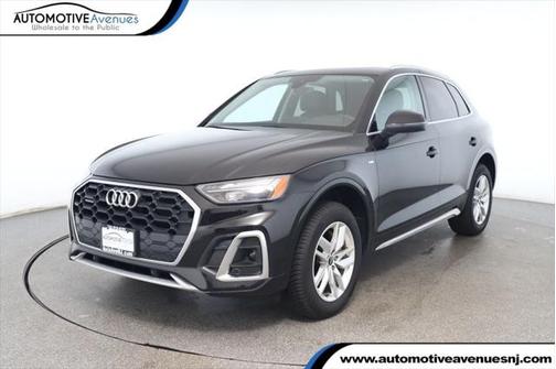 2022 Audi Q5 45 S line Premium