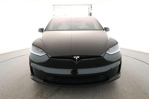 2024 Tesla Model X Long Range