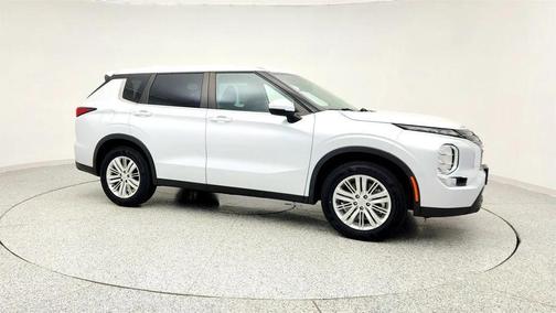 2023 Mitsubishi Outlander ES 2.5 2WD