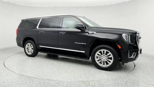 2022 GMC Yukon XL SLT