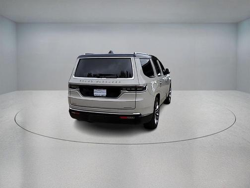 2022 Jeep Grand Wagoneer Series II 4x4