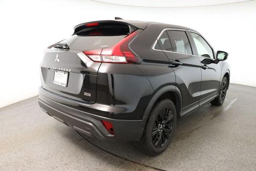 2022 Mitsubishi Eclipse Cross LE