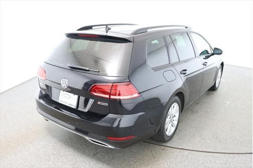 2019 Volkswagen Golf SportWagen TSI S