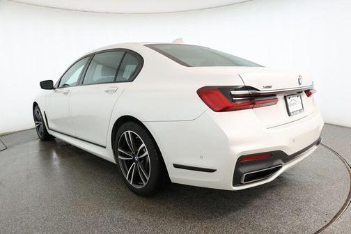 2020 BMW 740 xDrive