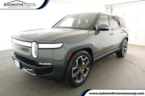 2022 Rivian R1S Launch Edition