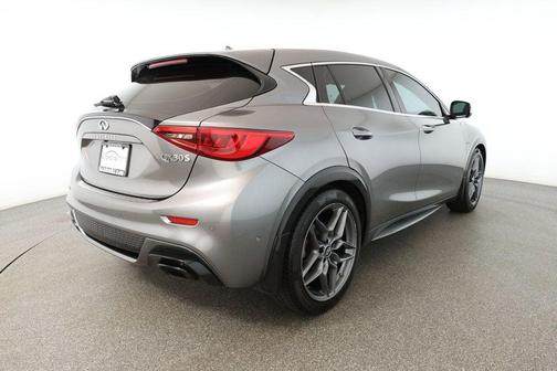 2018 INFINITI QX30 Sport
