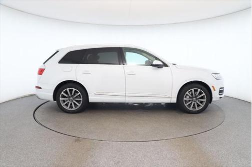 2017 Audi Q7 3.0T Premium