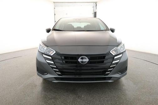2023 Nissan Versa 1.6 S