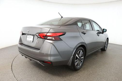 2023 Nissan Versa 1.6 S