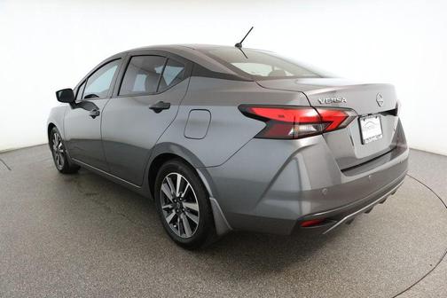 2023 Nissan Versa 1.6 S