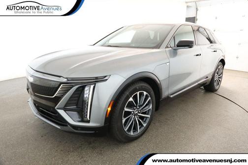 2024 Cadillac LYRIQ Sport