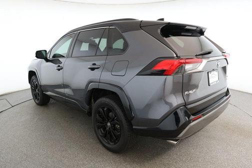 2023 Toyota RAV4 Hybrid SE