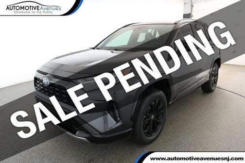 2023 Toyota RAV4 Hybrid SE
