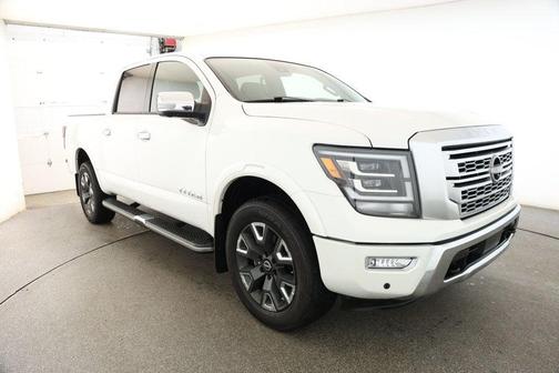 2023 Nissan Titan Platinum Reserve