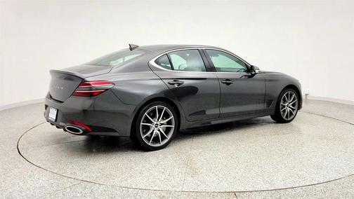 2024 Genesis G70 2.5T RWD