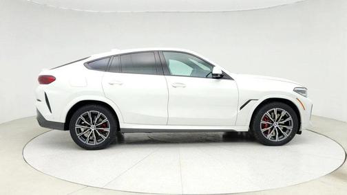 2023 BMW X6 xDrive40i