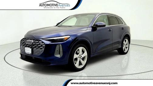 Navarra Blue Metallic 2025 Audi Q5 Prestige TFSI quattro S tronic
