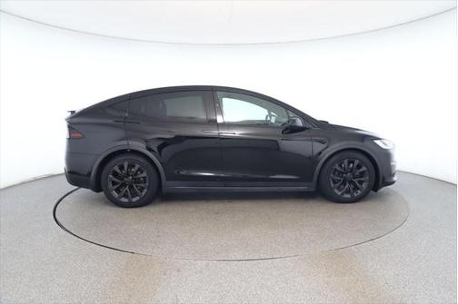 2023 Tesla Model X Standard Range