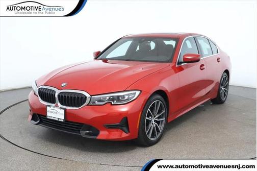2022 BMW 330 330i Sedan