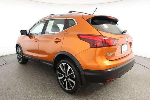 2017 Nissan Rogue Sport SL