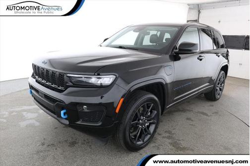 2023 Jeep Grand Cherokee 4xe 30th Anniversary