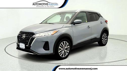 Boulder Gray Pearl 2021 Nissan Kicks SV