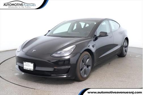 2023 Tesla Model 3 Standard Range