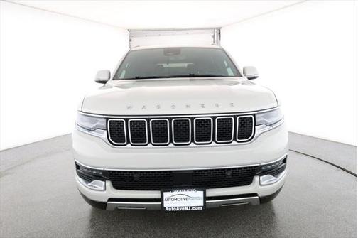 2022 Jeep Wagoneer Series III 4x4