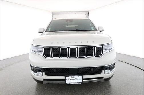 2022 Jeep Wagoneer Series III 4x4