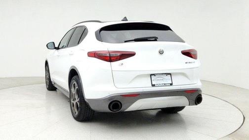 2022 Alfa Romeo Stelvio Ti
